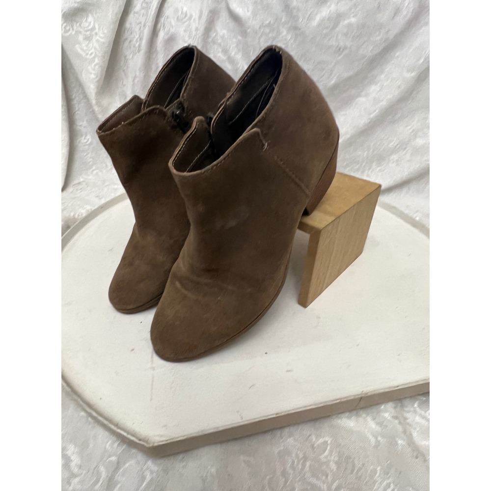 G.H. Bass & Co Nina Brown Suede Ankle Boots Womens 6M Side Zip Stacked Heel